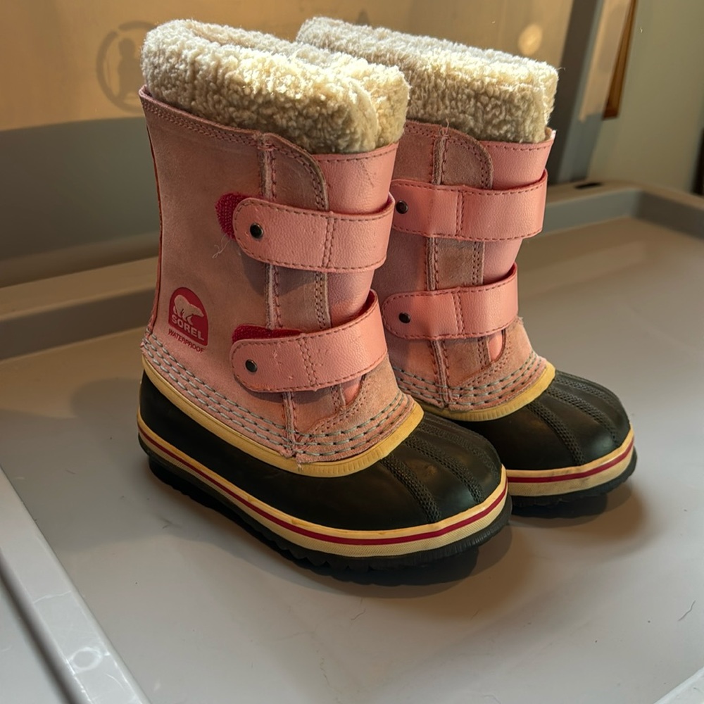 Toddler Sorel snow boots